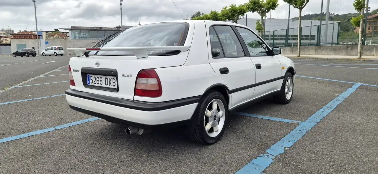 Nissan Sunny 2.0 16v GTI A.A., foto 5