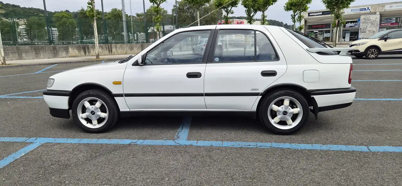 Nissan Sunny 2.0 16v GTI A.A., foto 8
