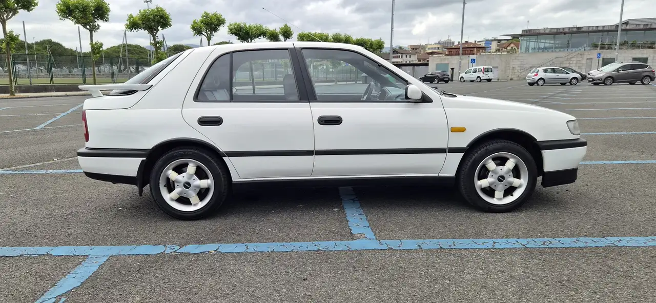 Nissan Sunny 2.0 16v GTI A.A., foto 4