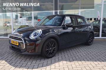 5-Deurs 1.5 Business Edition|Automaat!|Apple carpl