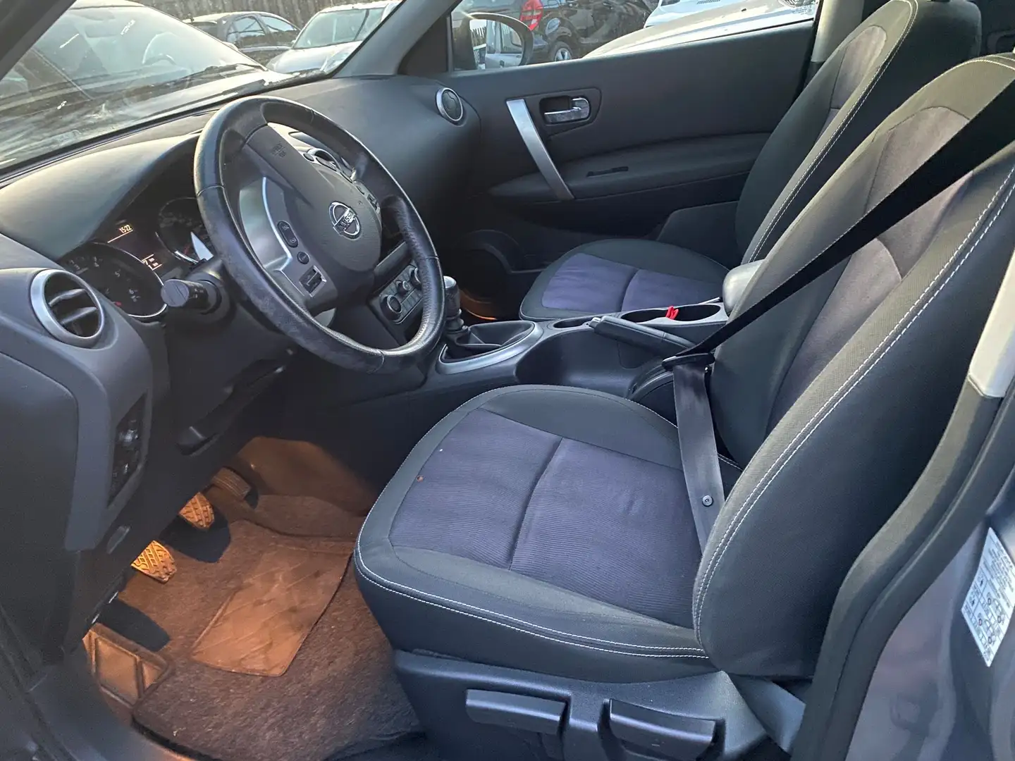 Nissan Qashqai 1.6 tekna - 2