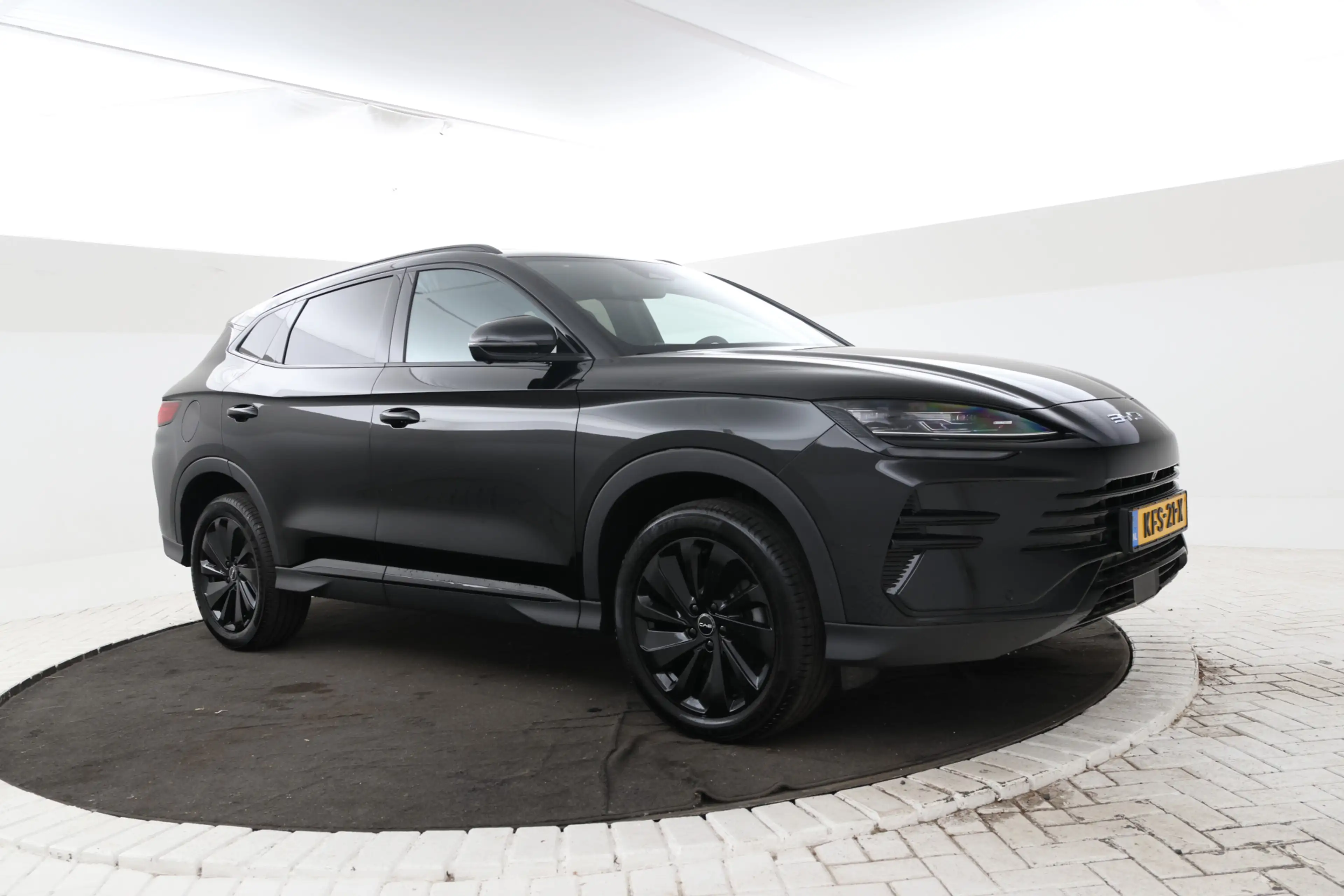 BYD Seal U 1.5 DM-i FWD Boost Full Black! — photo 4