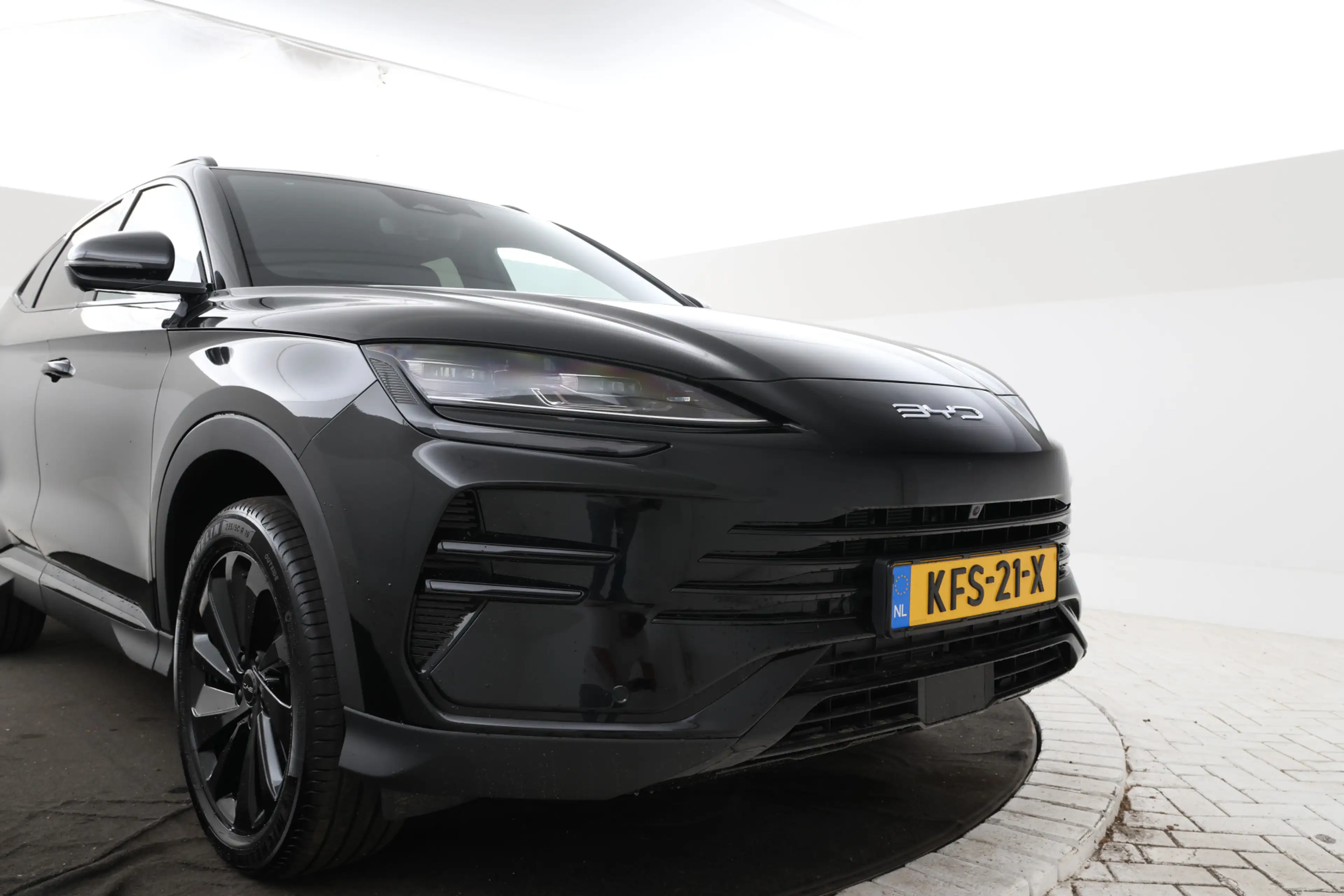 BYD Seal U 1.5 DM-i FWD Boost Full Black! — photo 5