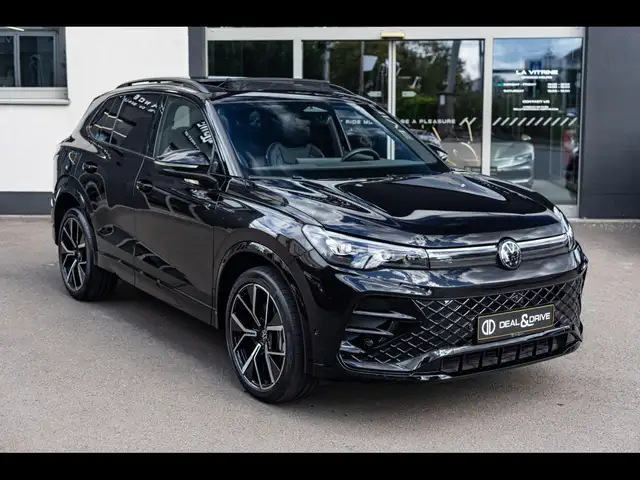Volkswagen Tiguan view 6