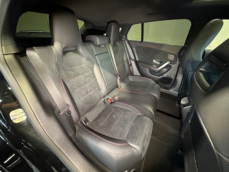 Mercedes-Benz CLA 180 SB AMG Night Edition Pano/StdHG/Dist/Tot — photo 10