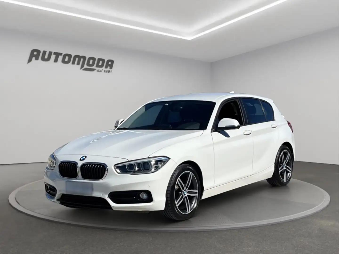 BMW 116 d EFFICIENT DYNAMICS Bianco - 1