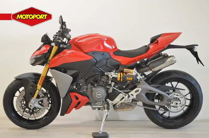Ducati Streetfighter - foto 4
