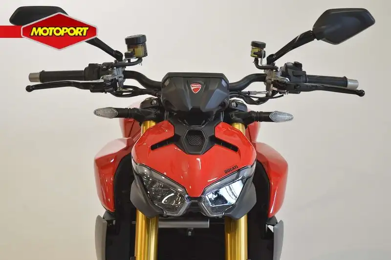 Ducati Streetfighter - foto 3