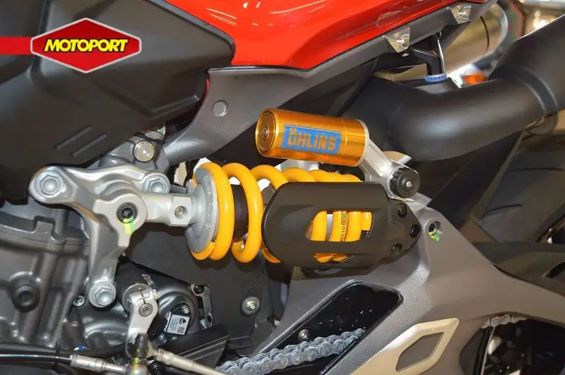 Ducati Streetfighter - foto 7