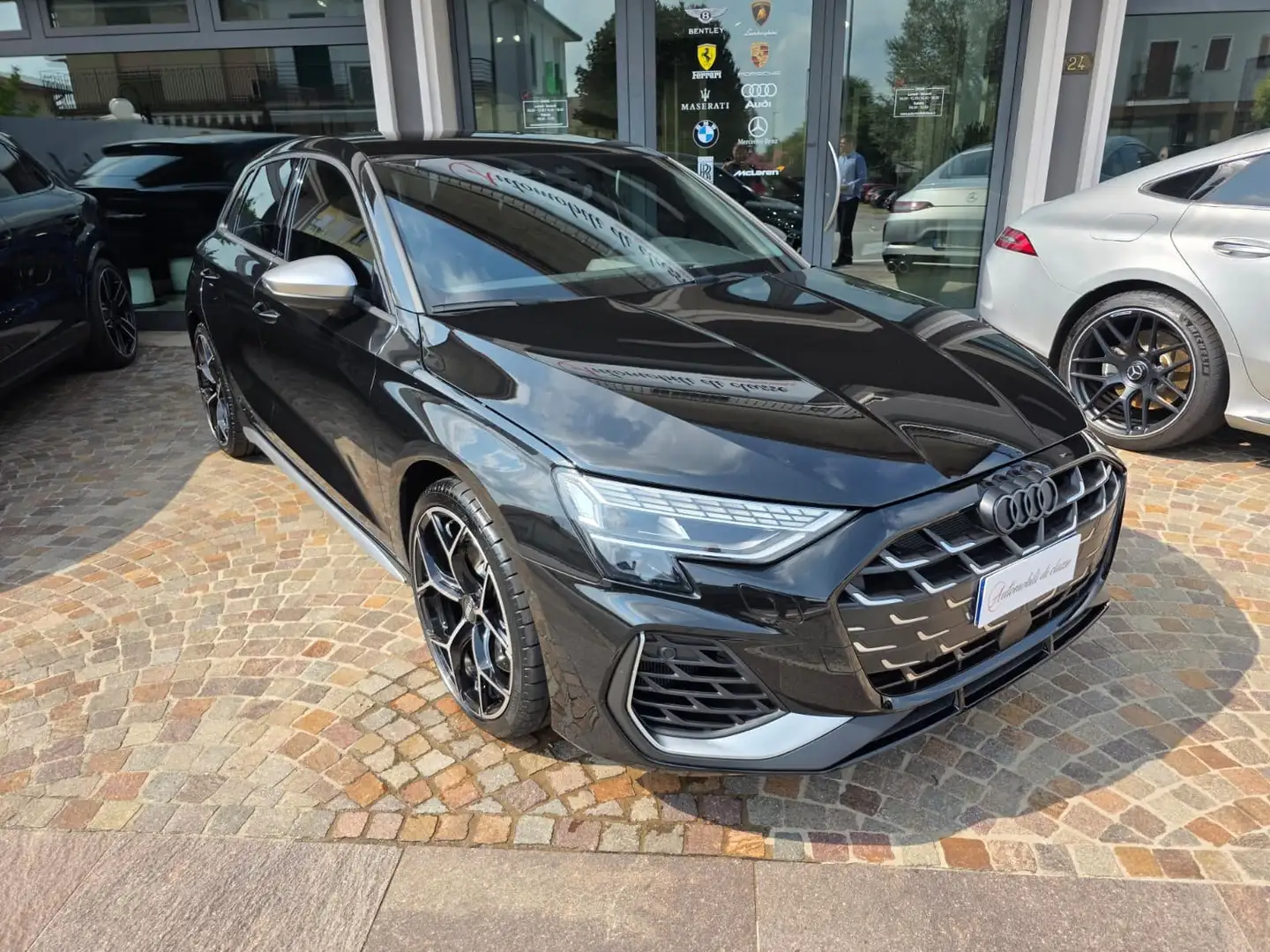 Audi S3 S3 Sportback 2.0 tfsi-NAZIONALE-AUDI PRIMA SCELTA! Schwarz - 1
