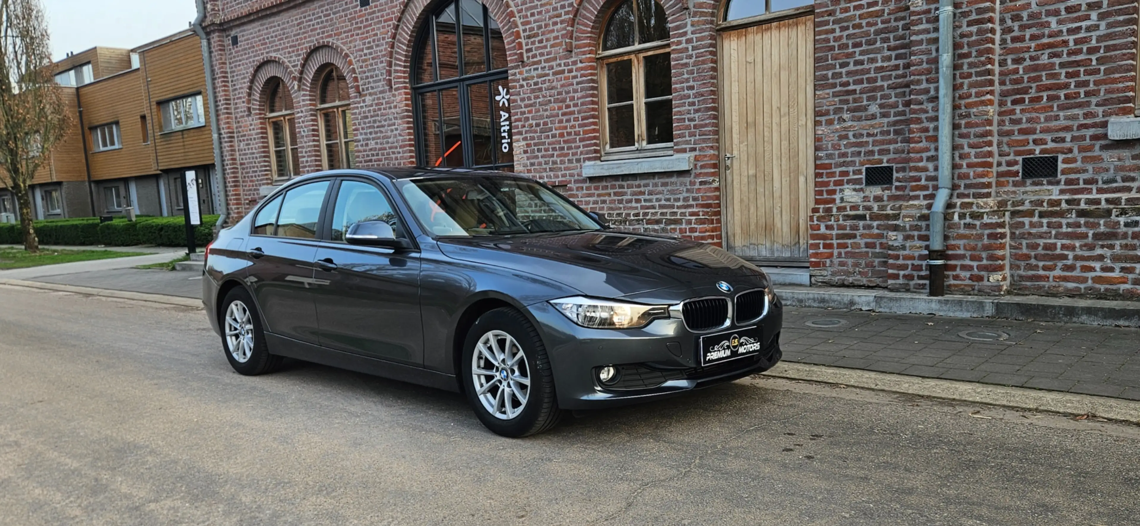 BMW 316 d IN UITZONDERLIJK NIEUWSTAAT !!! ** 49500KM