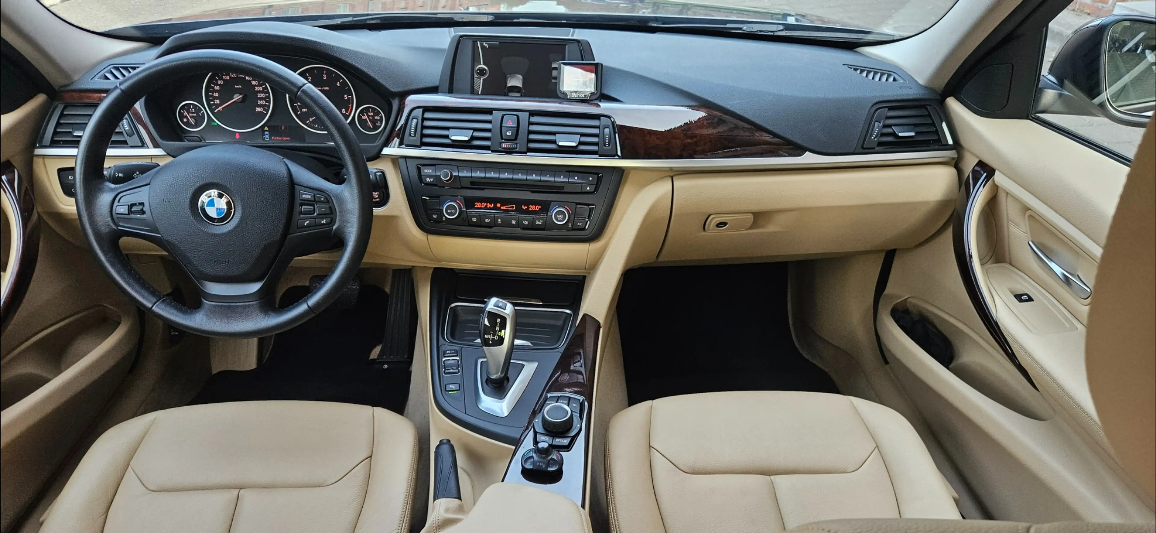 BMW 316 d IN UITZONDERLIJK NIEUWSTAAT !!! ** 49500KM — photo 12