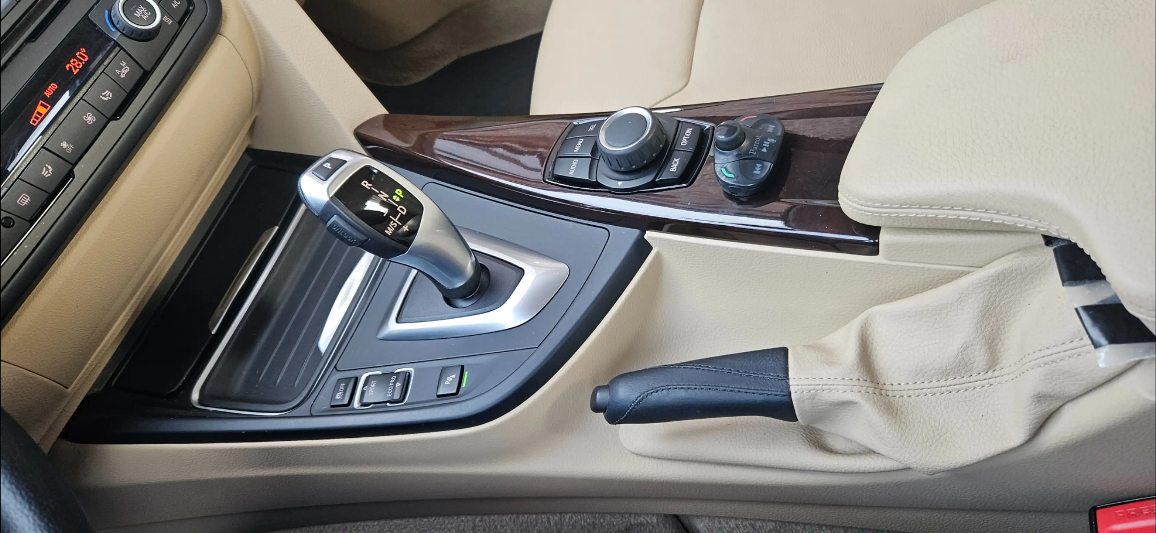 BMW 316 d IN UITZONDERLIJK NIEUWSTAAT !!! ** 49500KM — photo 13
