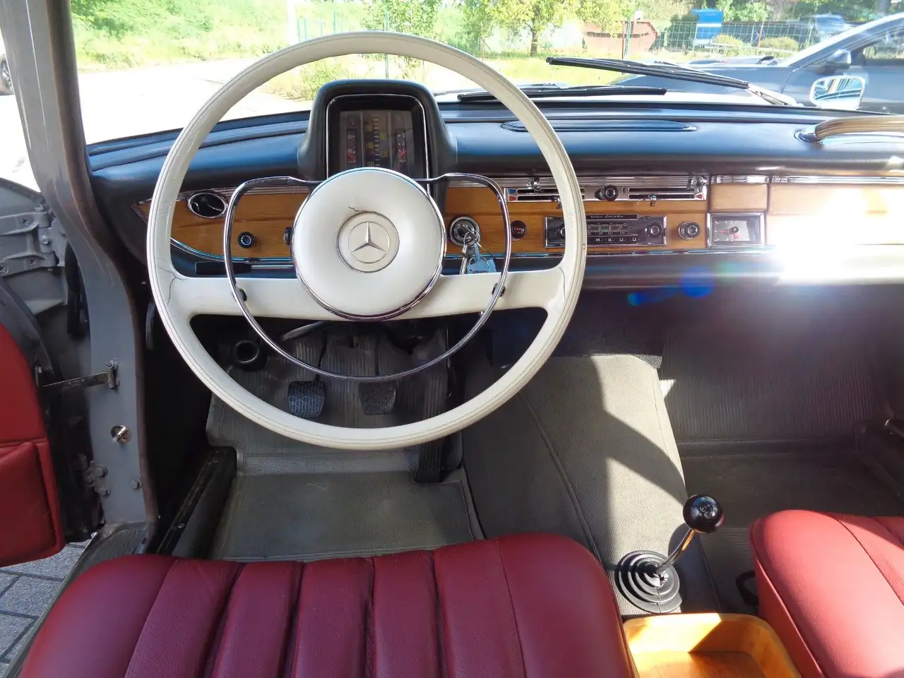 Mercedes-Benz 230 S Typ111 Heckfosse SSD TÜV + H-Zul. TOP Zust., foto 8