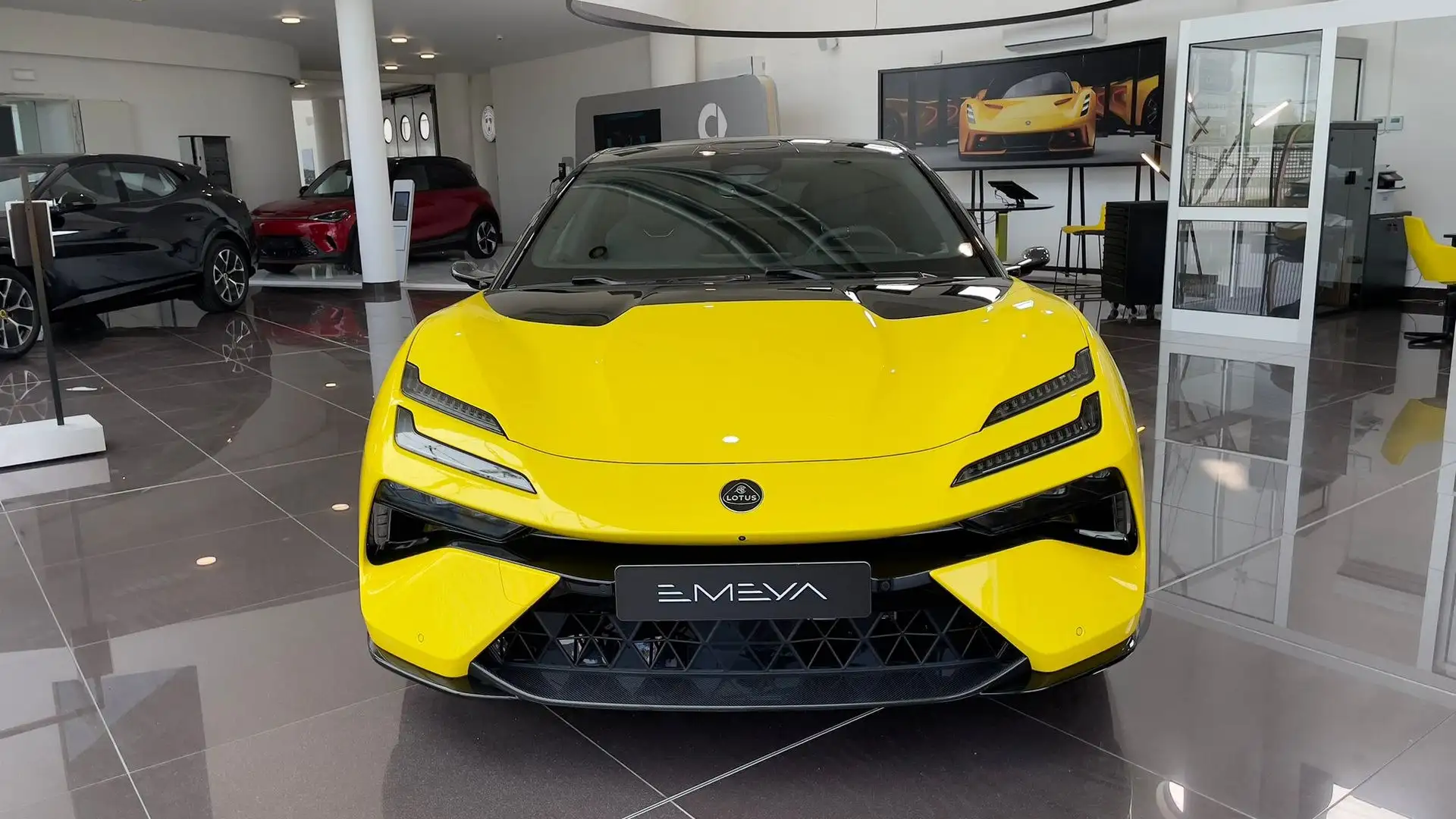 Lotus S Yellow - 2
