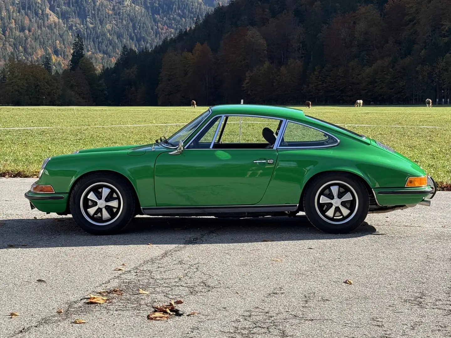 Porsche 911 2.2S 179 PS dt. Erstauslieferung Yeşil - 1