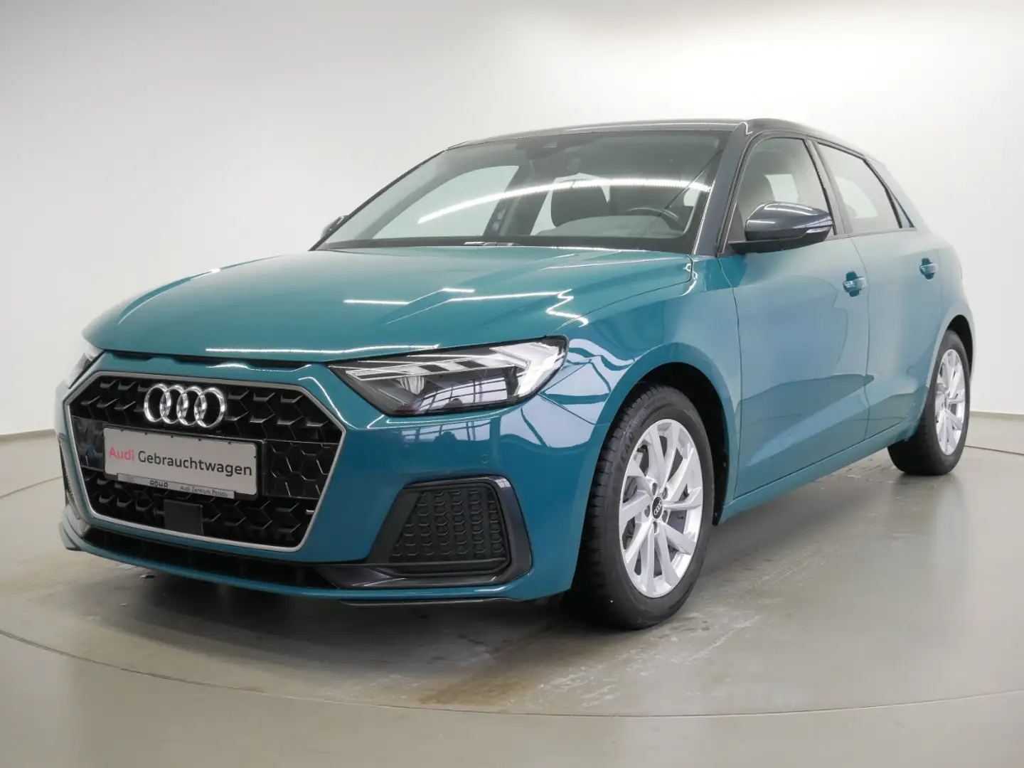 Audi A1 Sportback 30 TFSI S tro. advanced LED PDC+ SHZ B&O Grau - 2