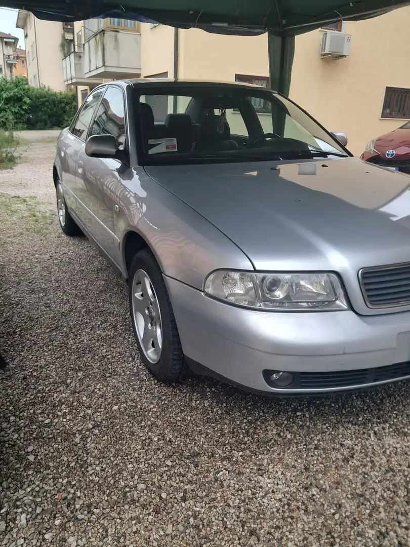 Audi A4 1.9 tdi 115cv - 1