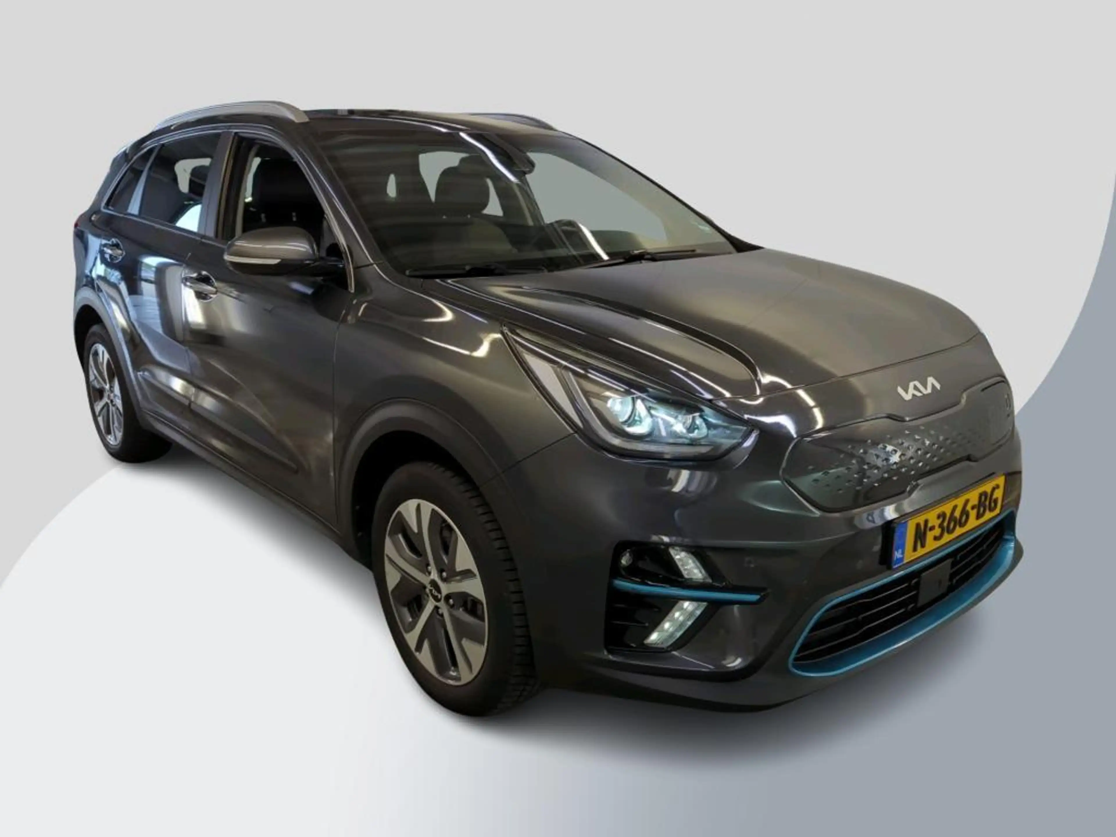 Kia e-Niro DynamicPlusLine 64 kWh | SOH 100% | Trekhaak | War — photo 3