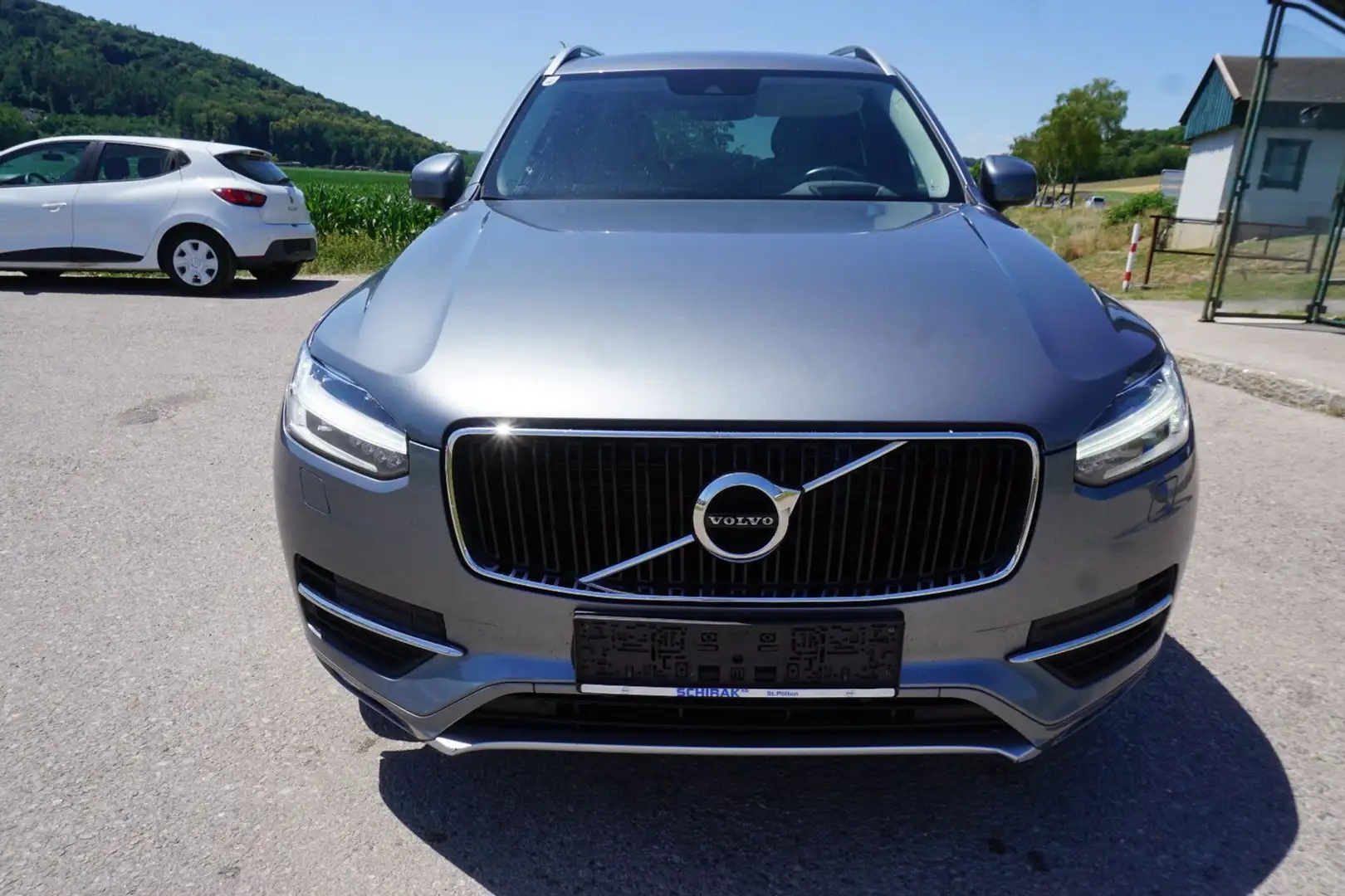 Volvo XC90 XC 90 D5 DPF AWD Momentum Grau - 1