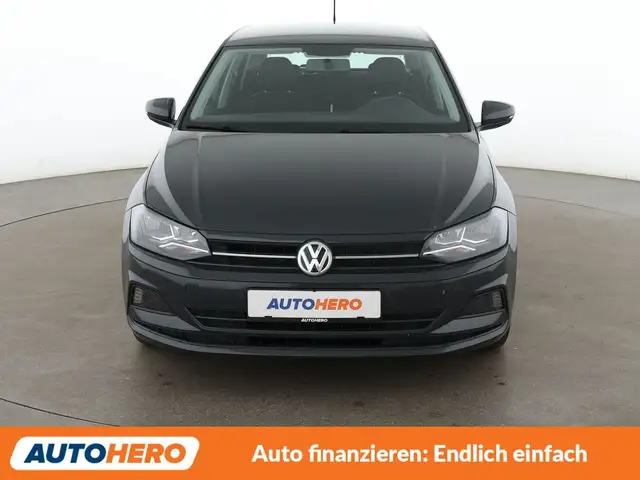 Volkswagen Polo view 9