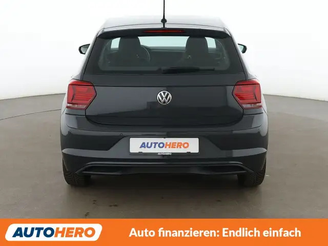 Volkswagen Polo view 5