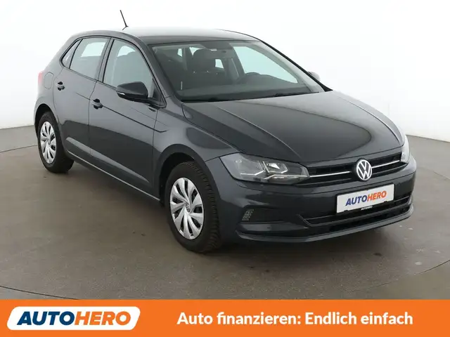 Volkswagen Polo view 8