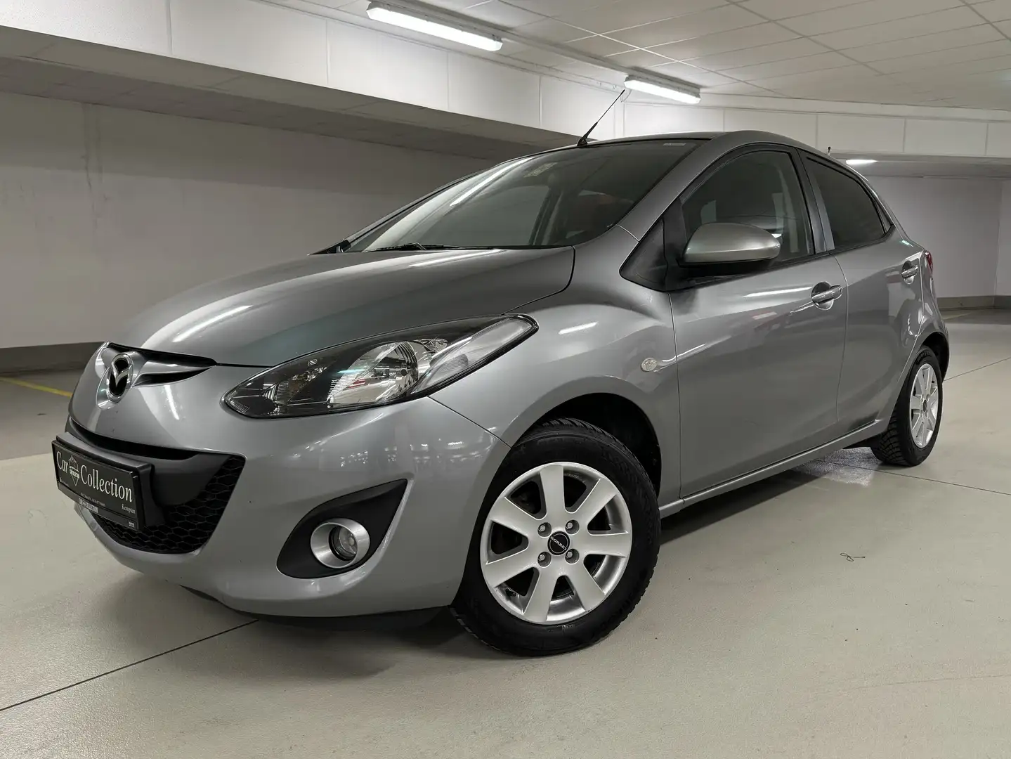 Mazda 2 1.3 *SITZHEIZUNG* KLIMA* TÜV 06/26* 8-Fach* Šedá - 1