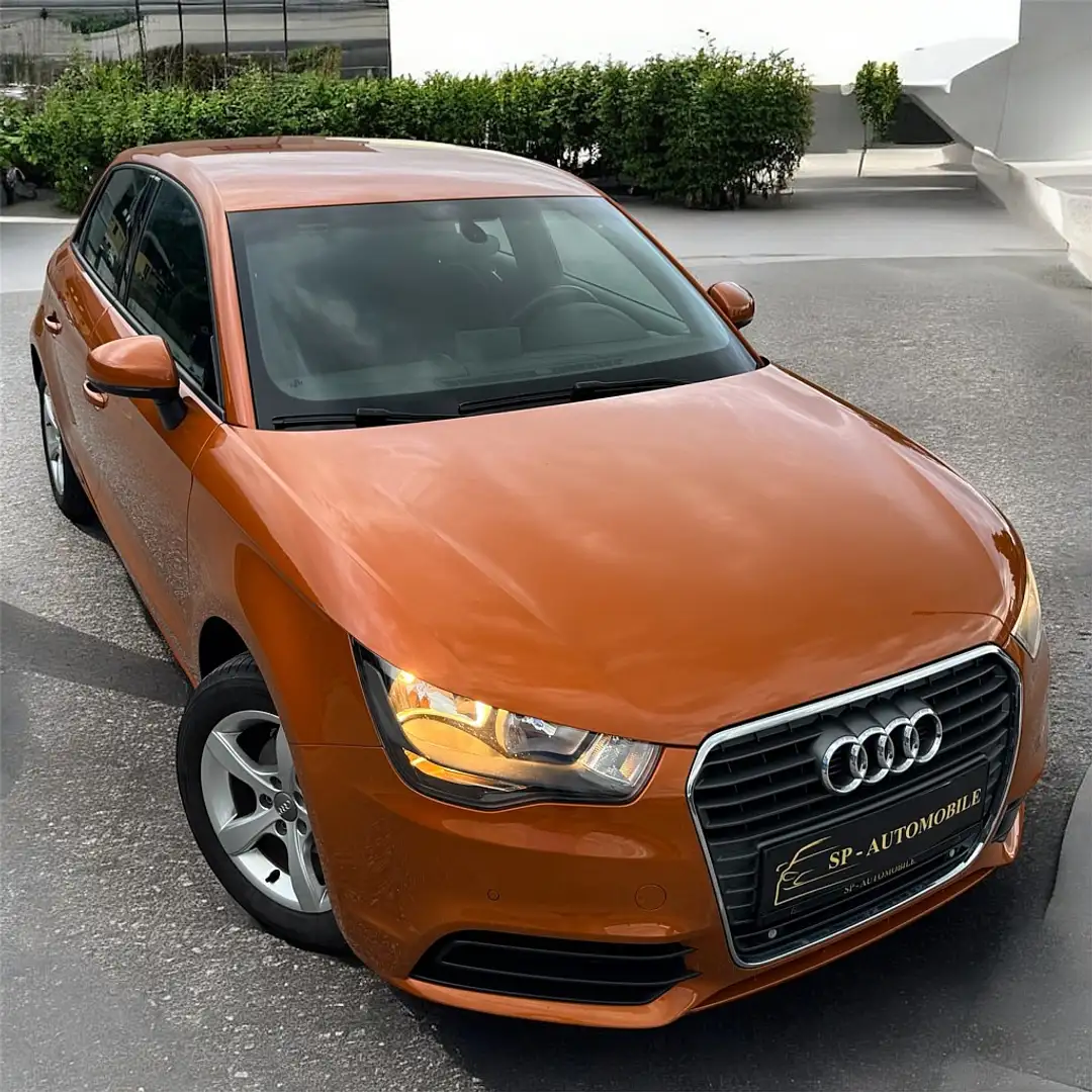 Audi A1 1,2 TFSI Sportback 1,2 TFSI "attraction" Schwarz - 2
