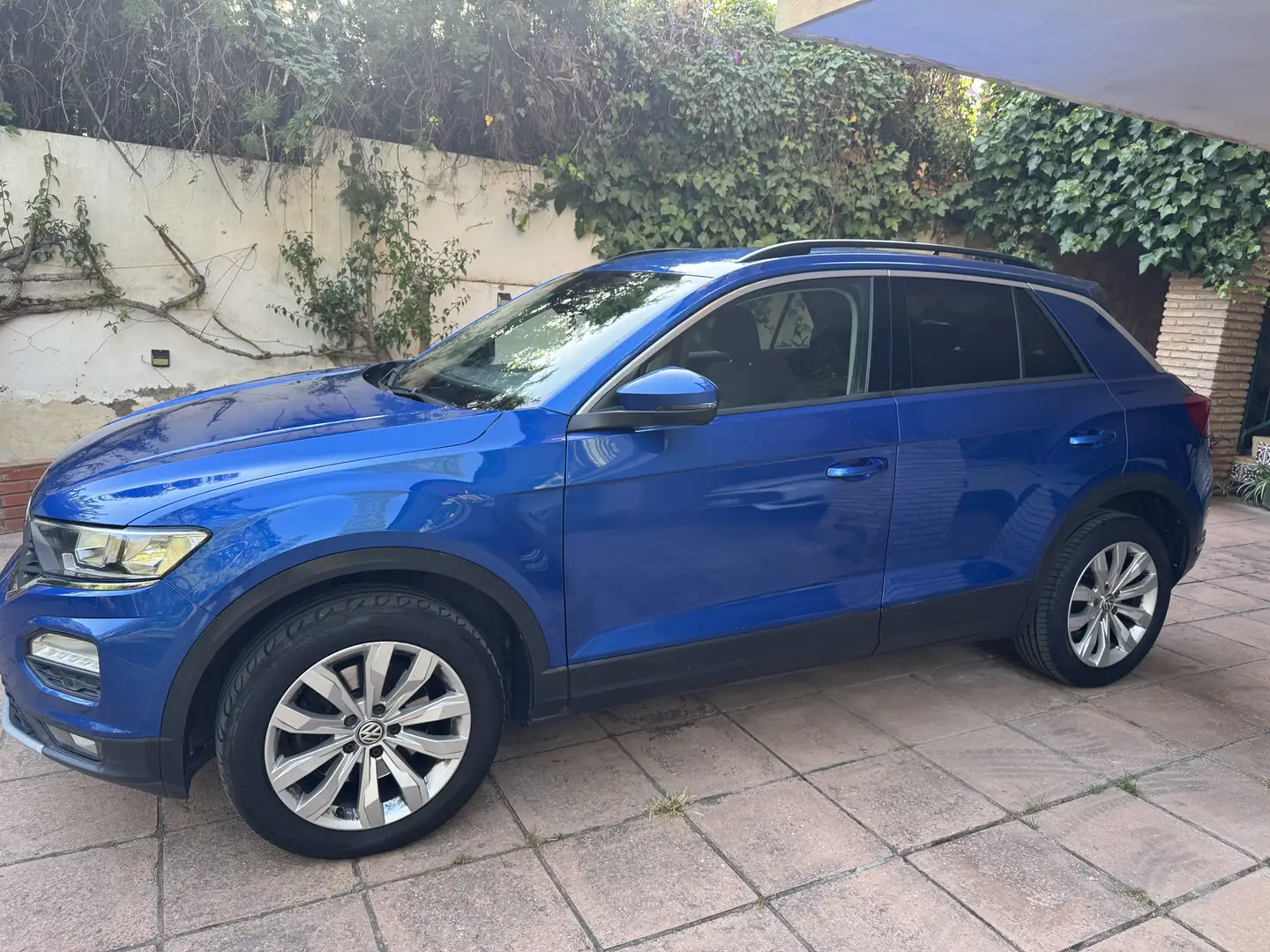 Volkswagen T-Roc 1.6TDI Advance Style - 2