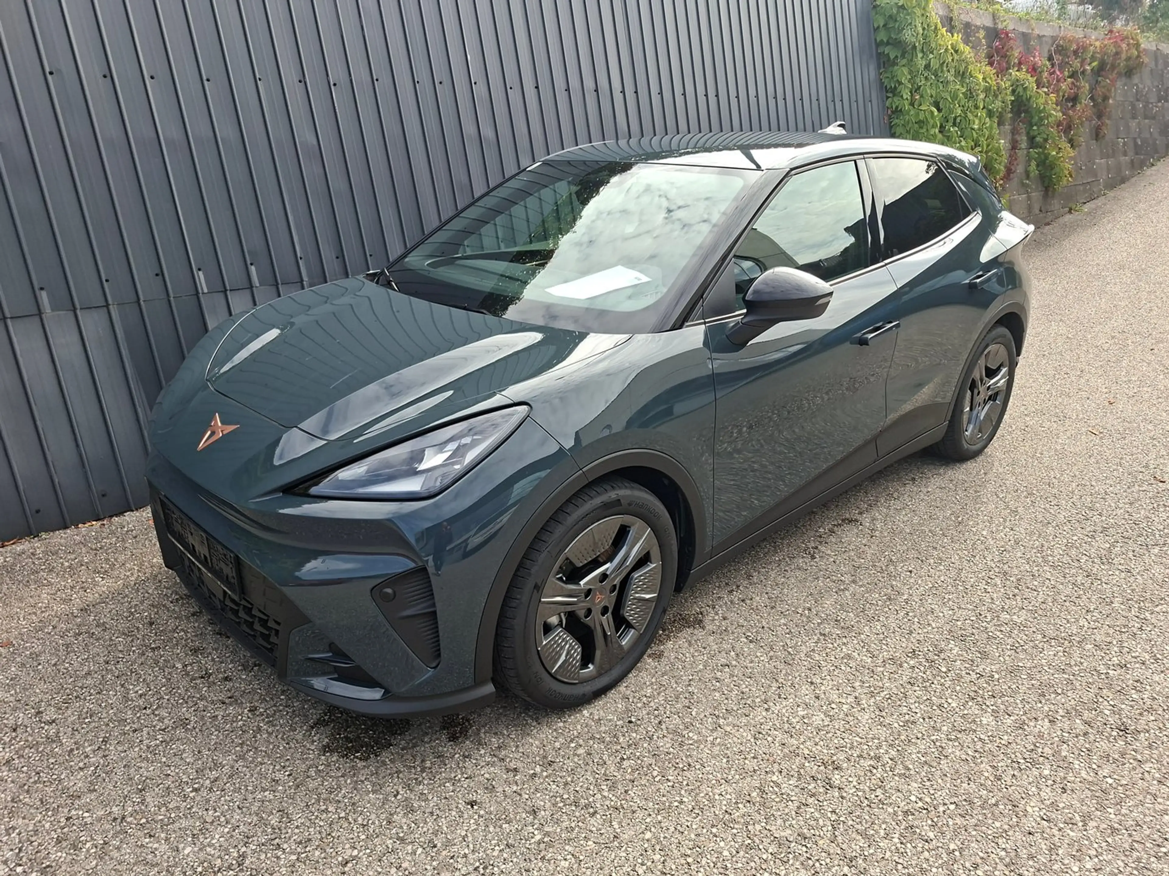 CUPRA Raval PLUS 37 kWh 99 kW/135 PS