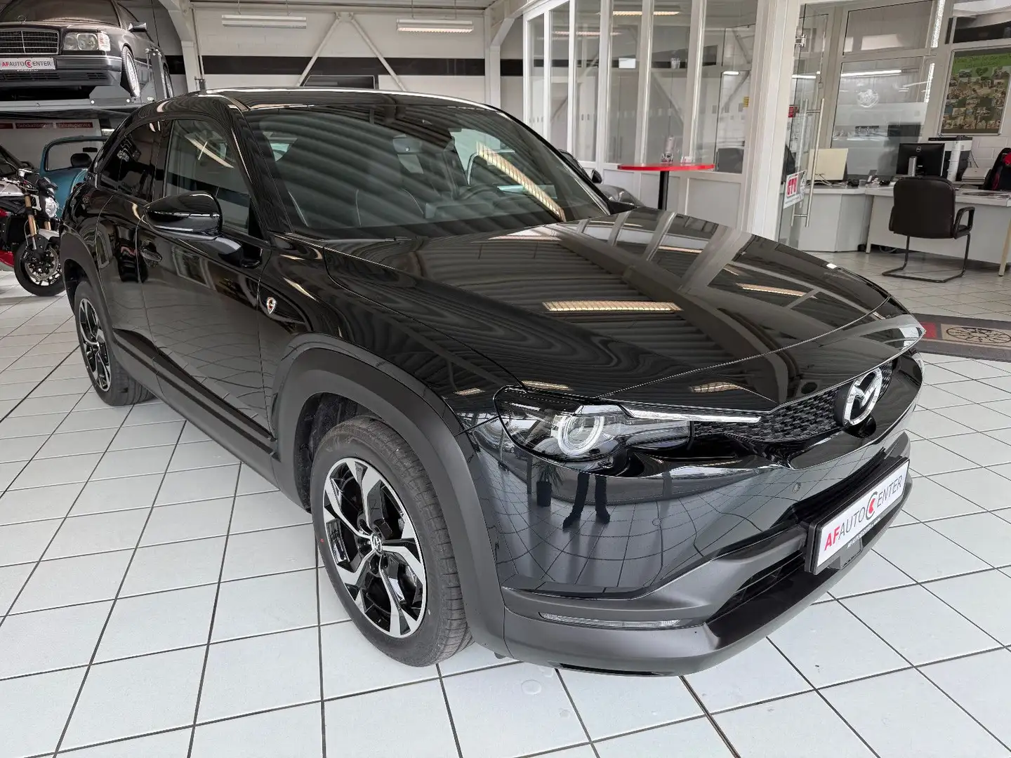 Mazda MX-30 REV Plug-In Hybrid MAKOTO Premium*LED Noir - 2