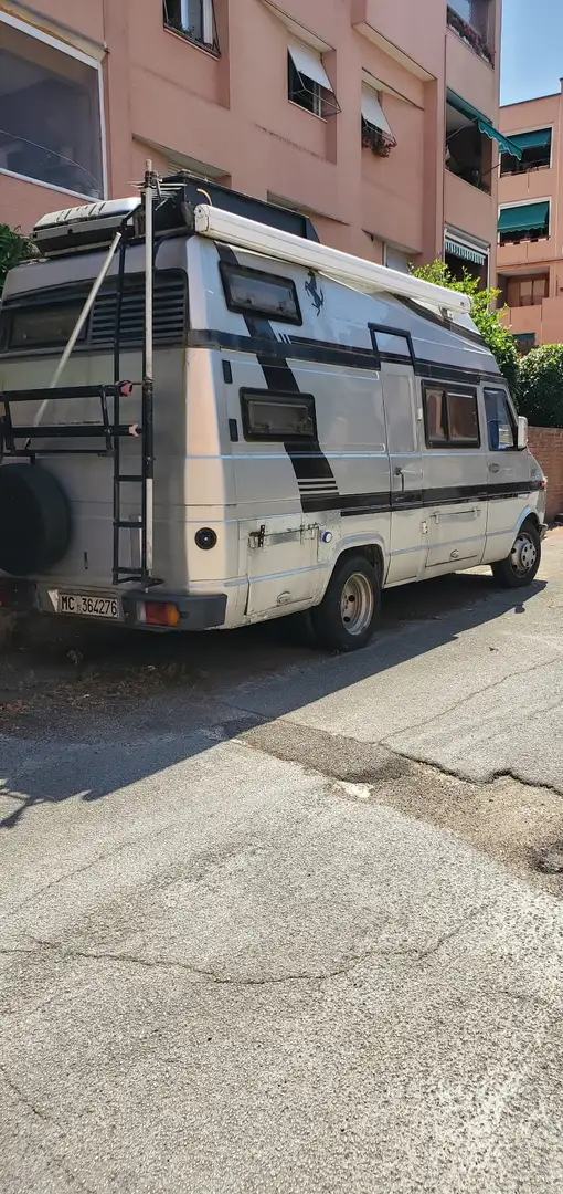 Iveco Daily camper - 2