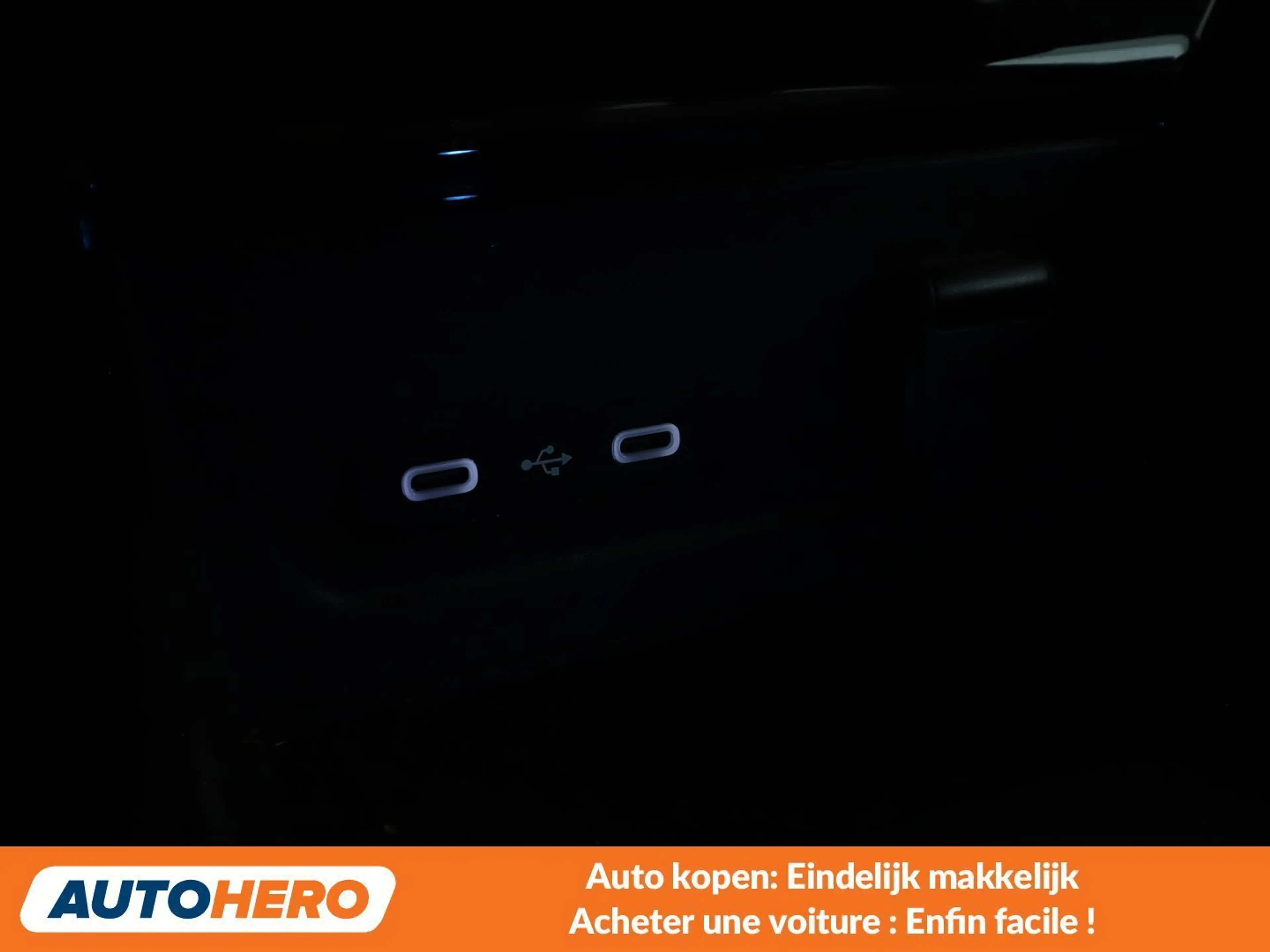 Renault Grand Espace 1.2 E-Tech Hybrid Iconic — photo 14