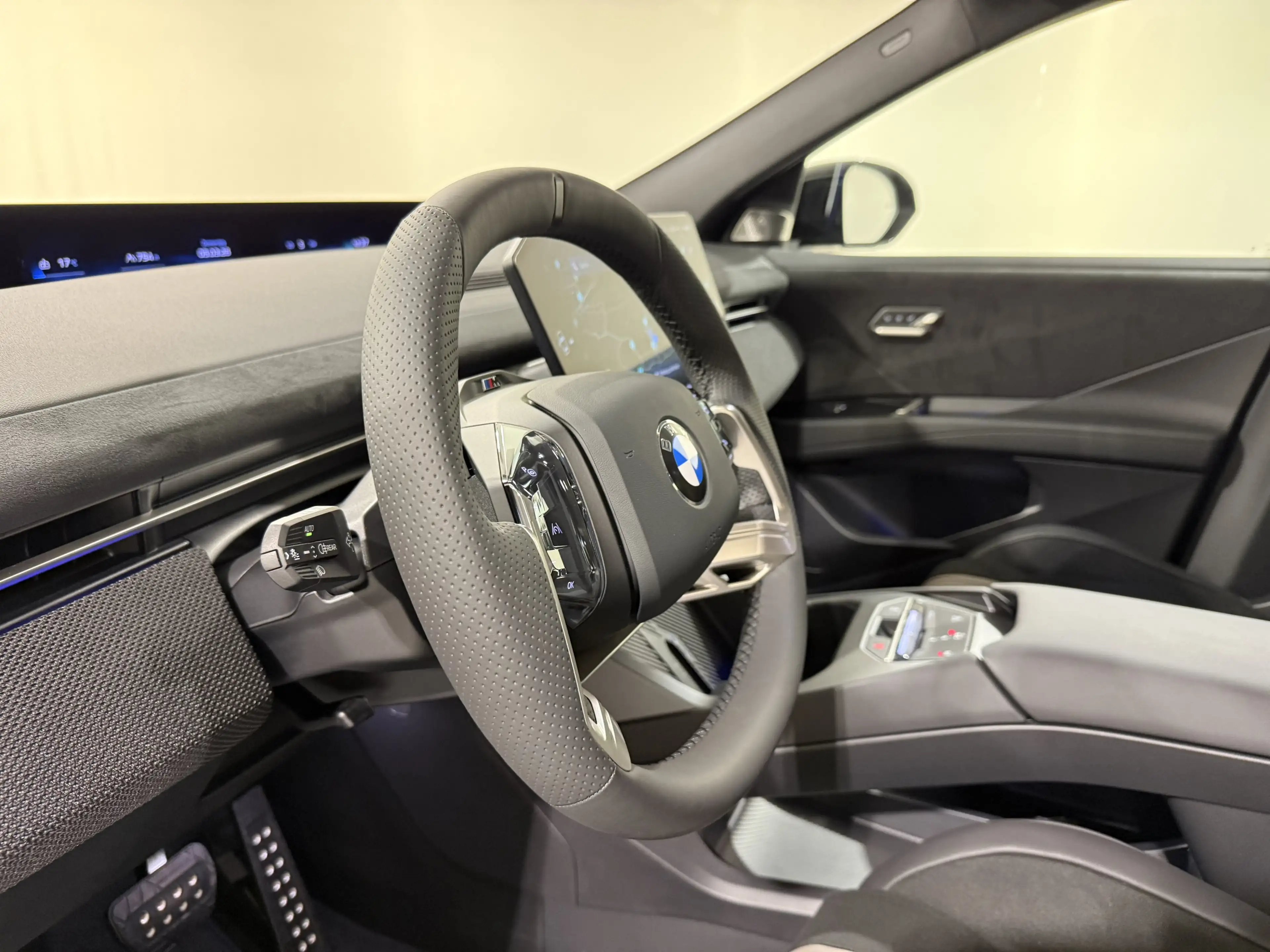 BMW iX3 50 xDrive M Sport Pro DA+ PA+ BMW 3D-HUD HK AHK — photo 15