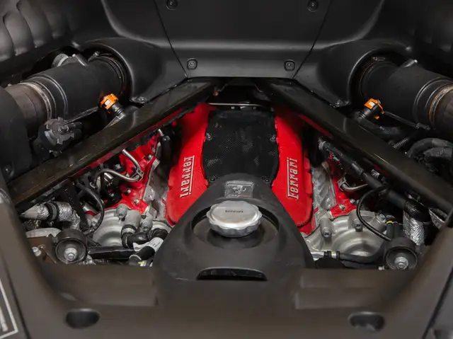 Ferrari SF90 Stradale view 15