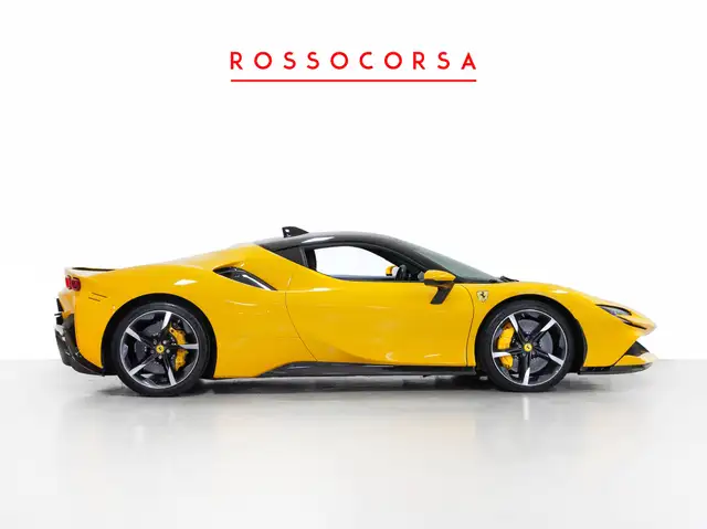 Ferrari SF90 Stradale view 4