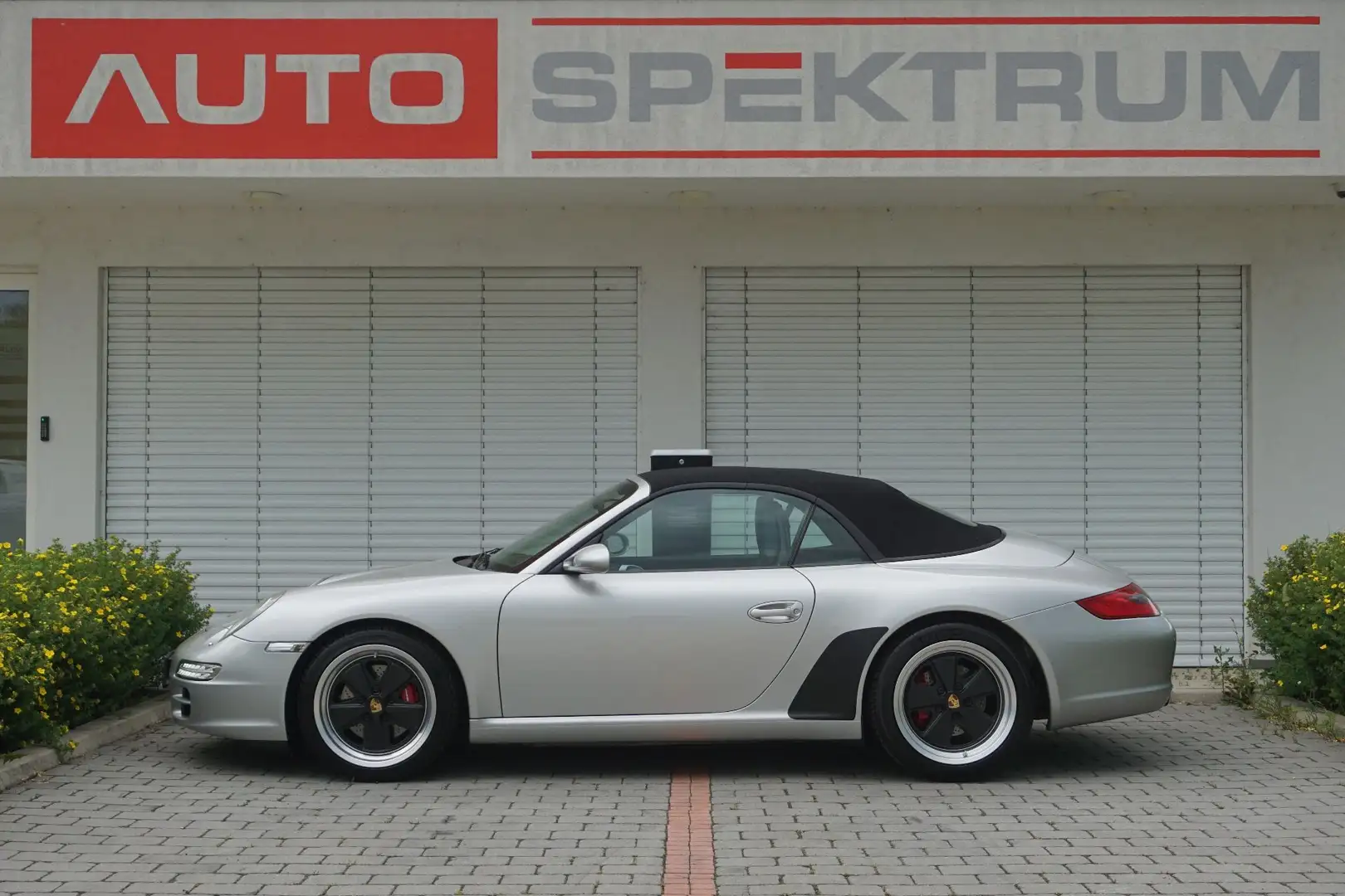 Porsche 911 Carrera Cabrio | € 457 mtl | PCCM | Silber - 2