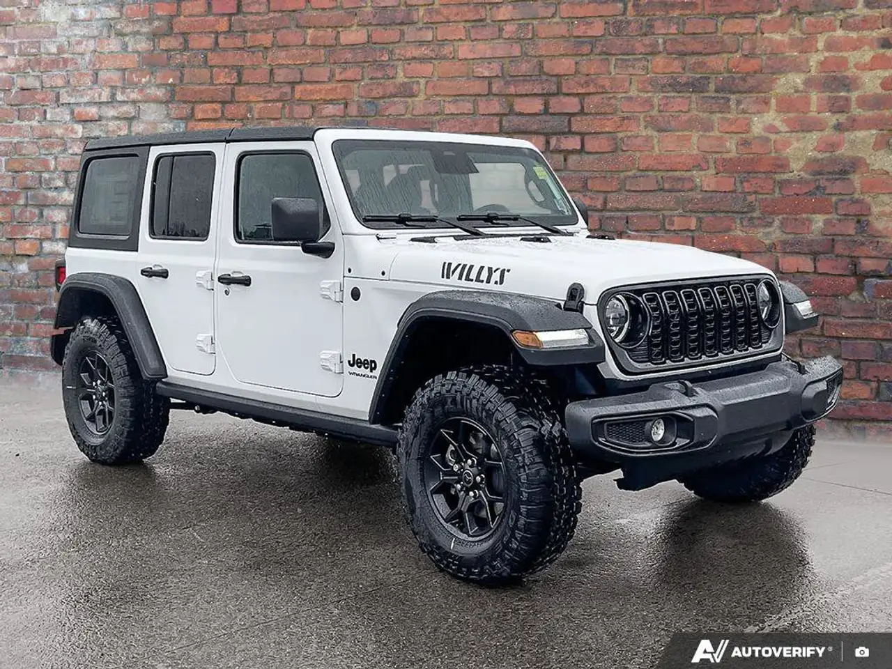 Jeep Wrangler снимка Jeep Wrangler