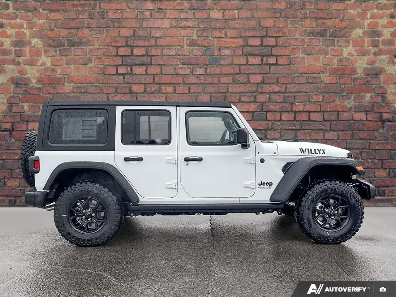 Jeep Wrangler снимка Jeep Wrangler