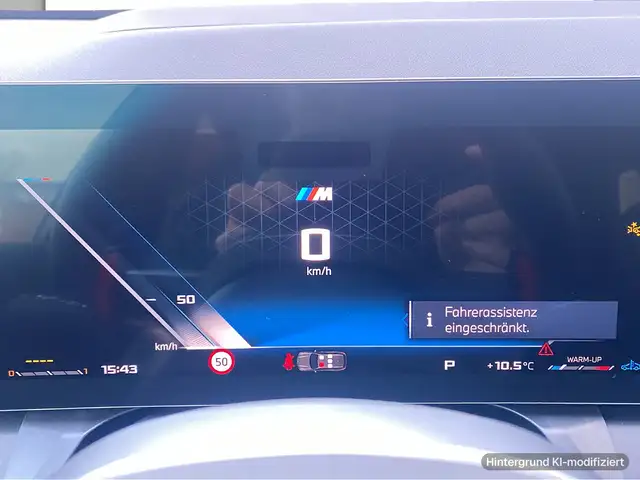 BMW X3 M view 9