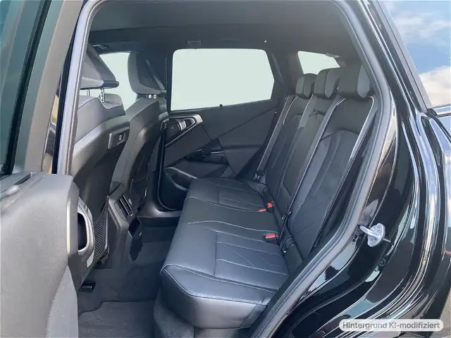 BMW X3 M view 11