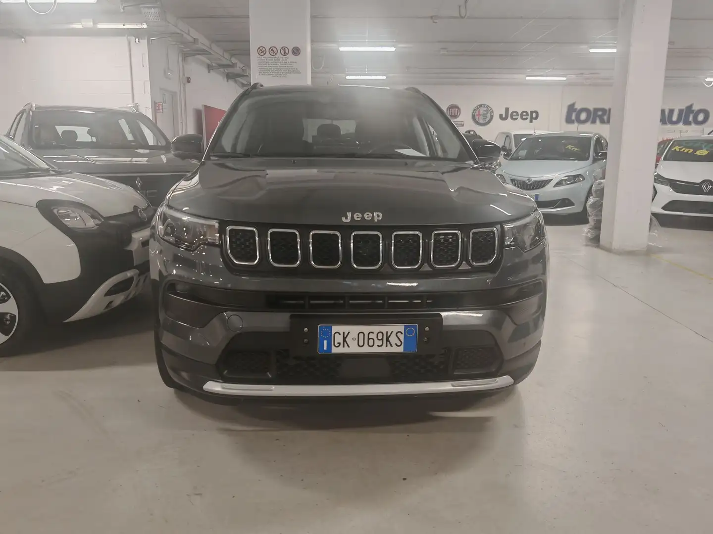 Jeep Compass Compass 1.3 Turbo T4 2WD Limited Grigio - 2