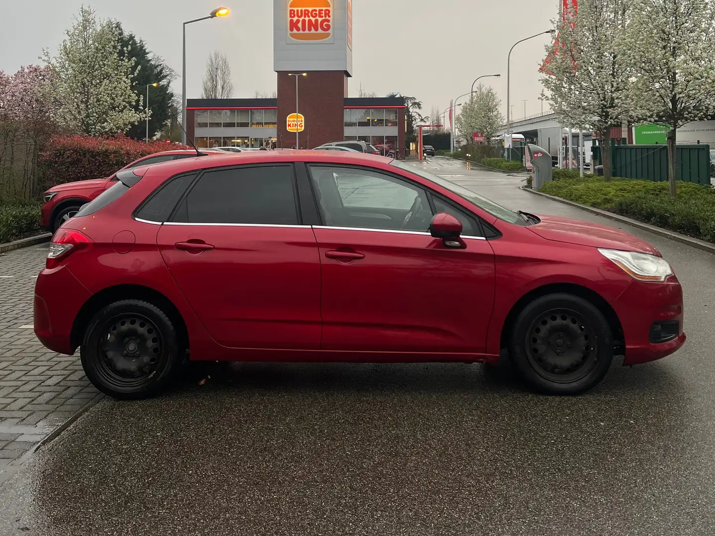 Citroen C4 Red - 1