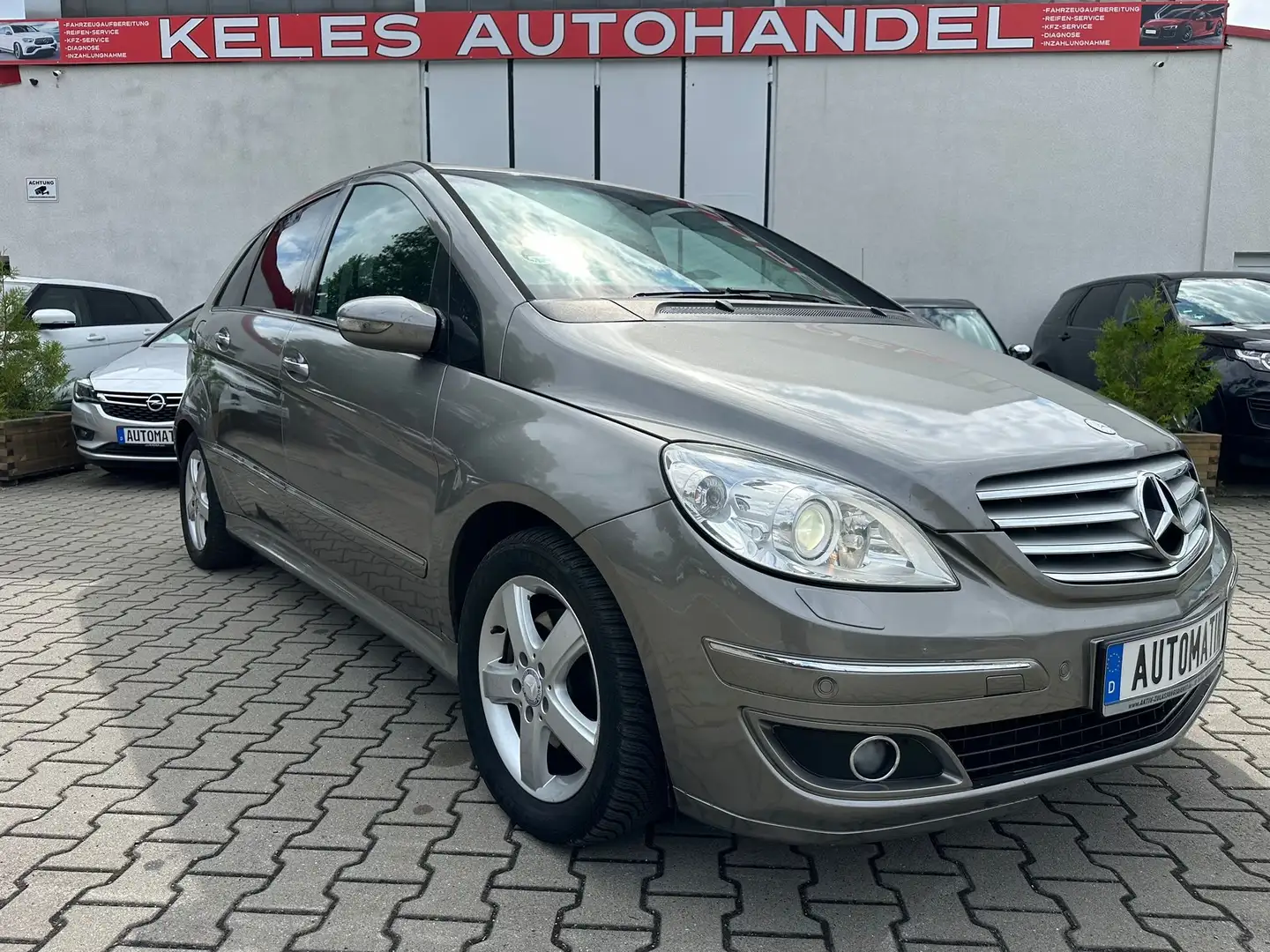 Mercedes-Benz B 200 Turbo Automatik *Tüv neu Gris - 2