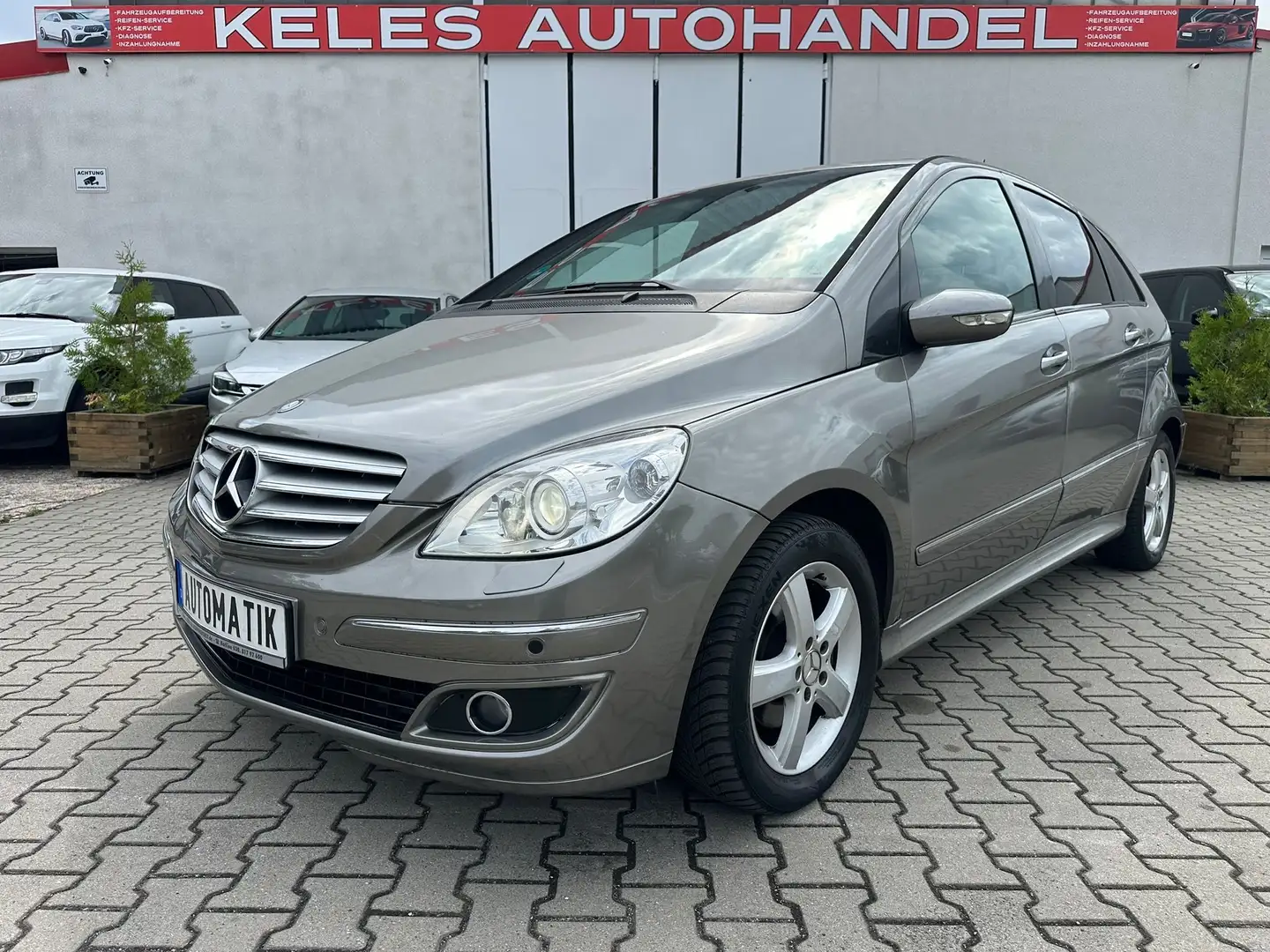 Mercedes-Benz B 200 Turbo Automatik *Tüv neu Gris - 1