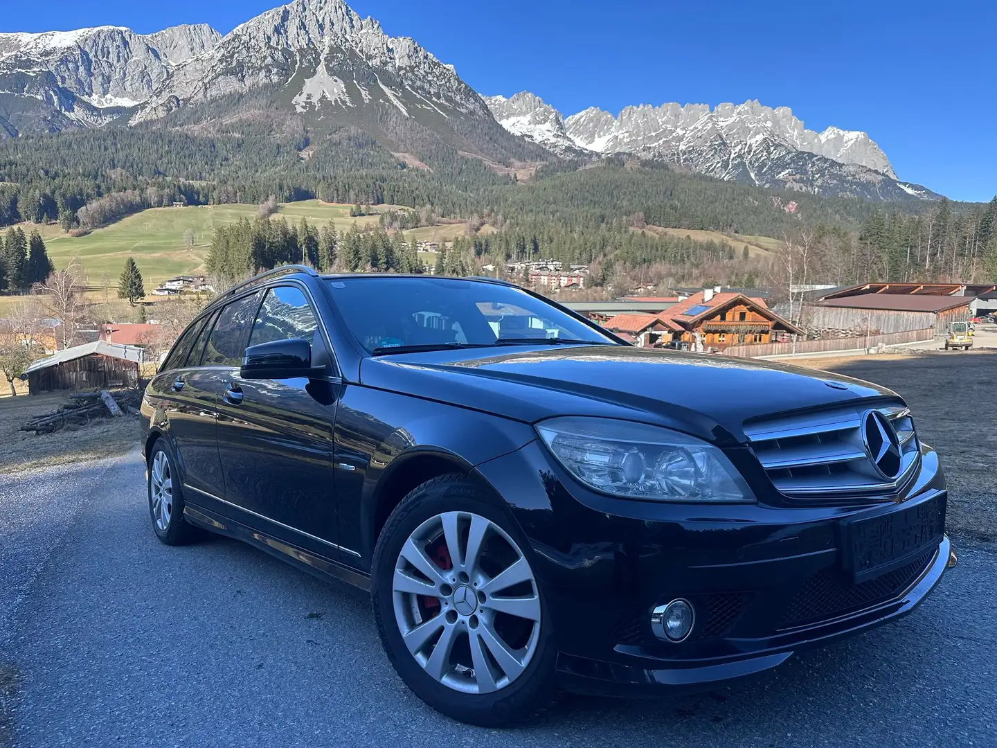 Mercedes-Benz C 250 C 250 T Classic BlueEfficiency CDI Aut. Classic Schwarz - 1