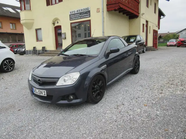 Opel Tigra Tigra Twin Top Diesel Twin Top 1.3 CDTI Edition