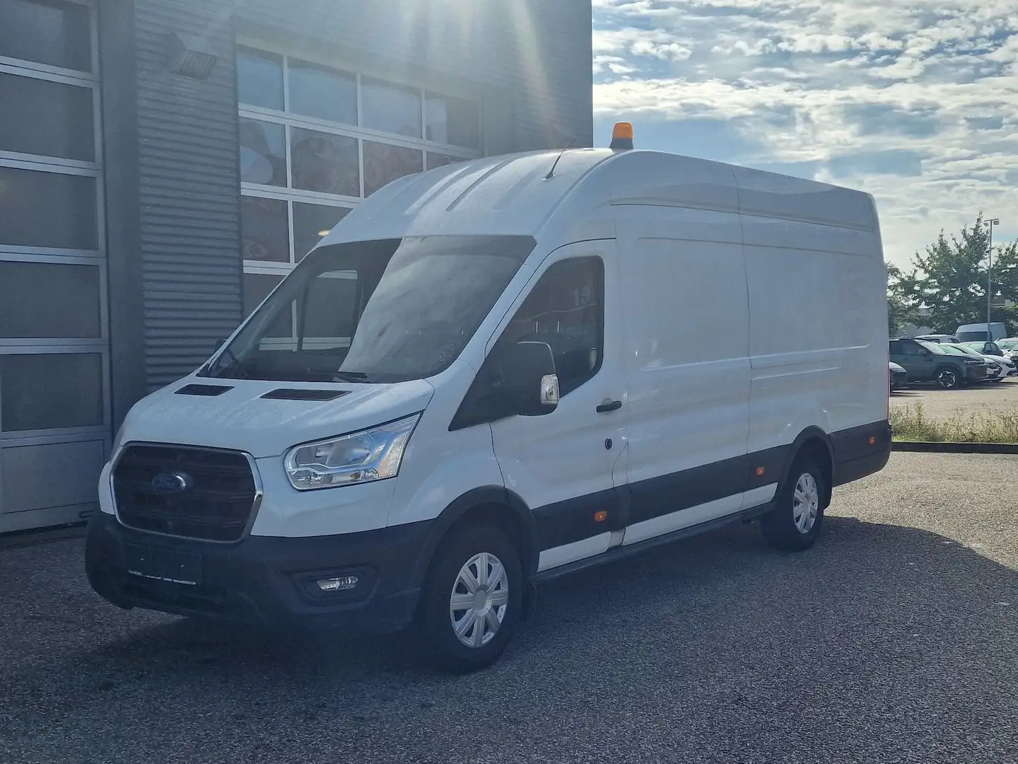 Ford Transit 350 L4 H3 Trend Allrad Klima AHK Weiß - 1