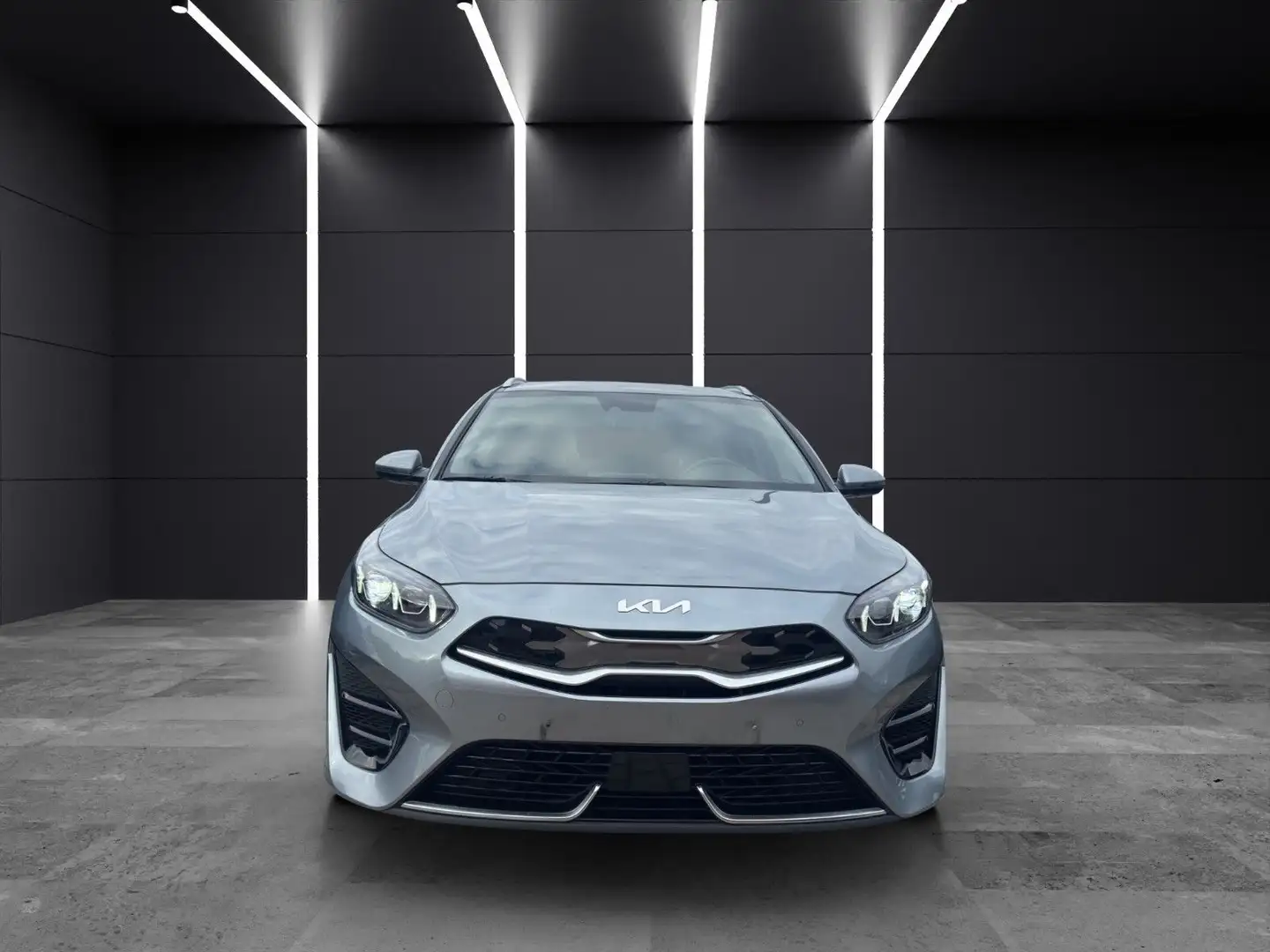 Kia Ceed SW / cee'd SW Silber - 2